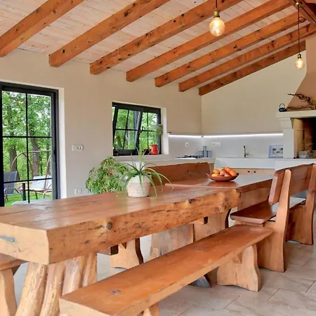 Apartamento Susnjici 1 With Pool, Children Playground And Balcony