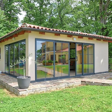 Susnjici 1 With Pool, Children Playground And Balcony Baderna